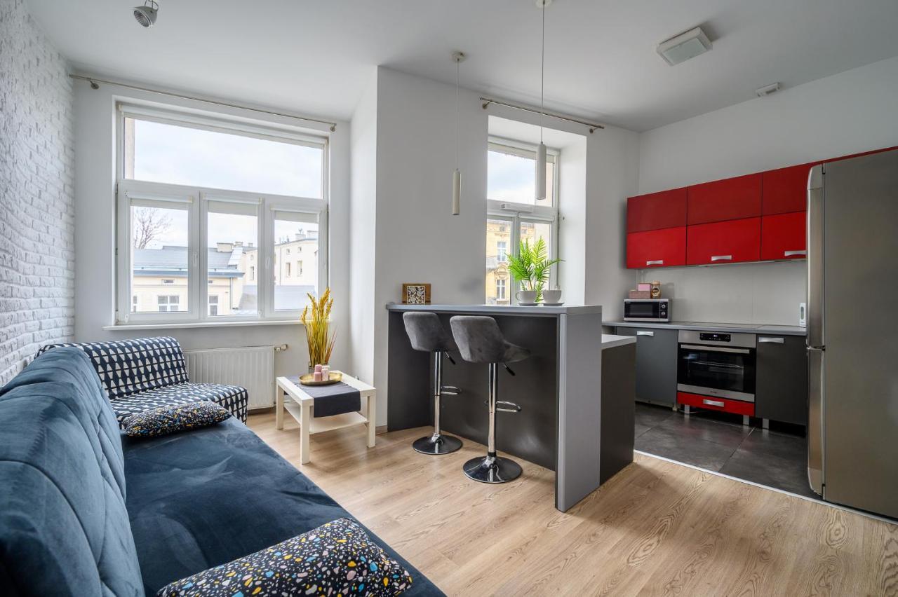 Rent-Apart City Center Kopernika Apartment Lodz  Luaran gambar